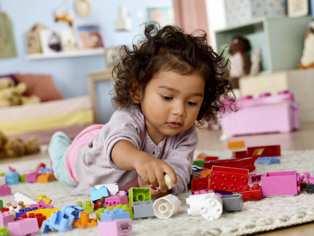 Как выбрать LEGO по возрасту ребенка | Статьи интернет-магазина ABtoys.ru