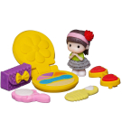 Игровой набор Abtoys В гостях у куклы. Карета- трансформер и куколка, в наборе с аксессуарами, голубой