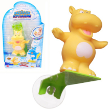 Набор резиновых игрушек для ванной Abtoys Веселое купание Игрушка-брызгалка Бегемотик на трамплине